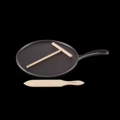 LE CREUSET Poêles|Crêpière en Fonte 27 cm Noir Mat avec Spatule & Râteau