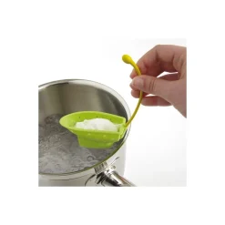 MASTRAD Cuiseur Oeuf|Pocheuse en silicone verte x2