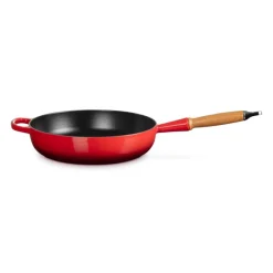 LE CREUSET Sauteuses|Sauteuse en Fonte 28 cm Cerise avec Manche en Bois Signature