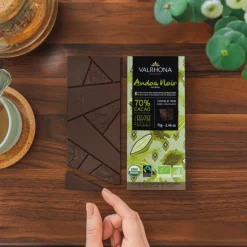 VALRHONA Chocolats À Offrir|Confiserie|Tablette de Chocolat Noir Andoa 70% Bio 70 g