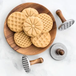 NORDIC WARE Emporte Pièce - Découpoir Pâtisserie|Tampons à Biscuits et Cookies Ronds Heirloom (x3)